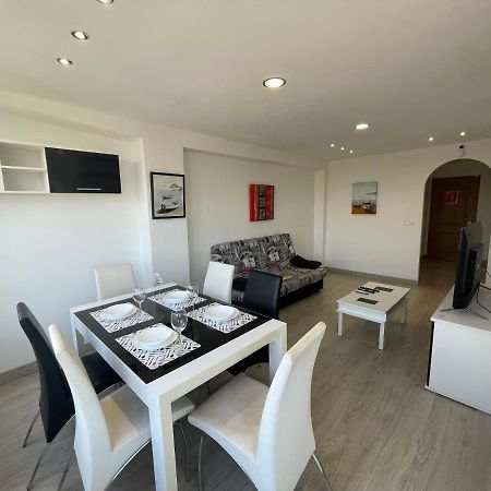 Nice Apartment Near The Sea Τορεβιέχα Εξωτερικό φωτογραφία
