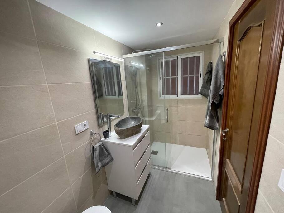 Nice Apartment Near The Sea Τορεβιέχα Εξωτερικό φωτογραφία