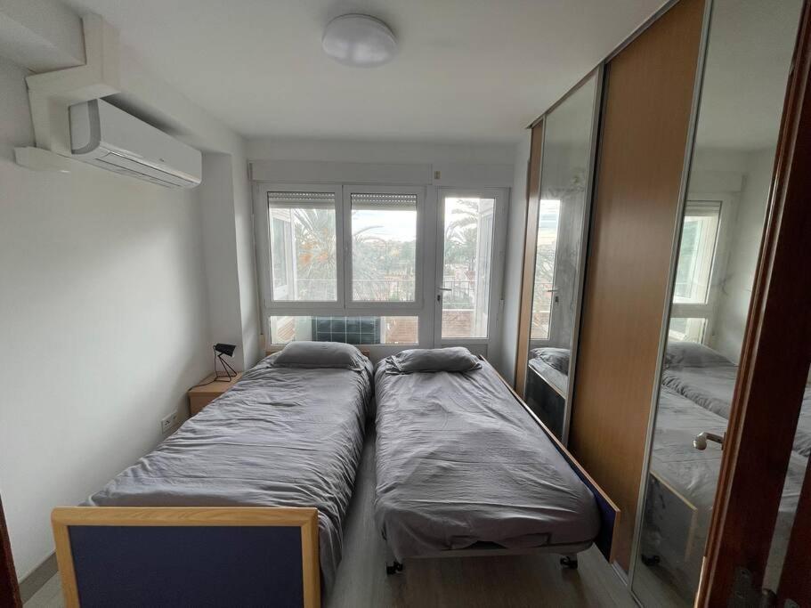 Nice Apartment Near The Sea Τορεβιέχα Εξωτερικό φωτογραφία